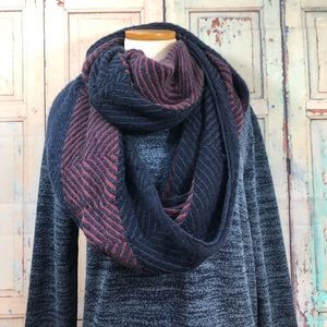➝ 2/$12 - Scarf by Simonetta